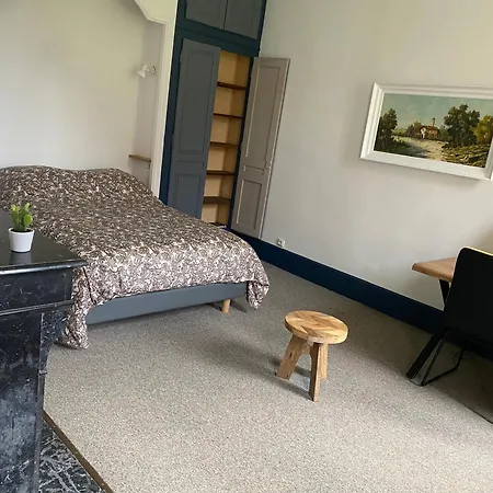 Апартаменты Appartement Confortable Aux Andelys - 90 M² Avec Parking Лез-Андели