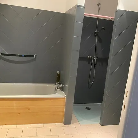 Confortable Aux Andelys - 90 M² Avec Parking Appartamento