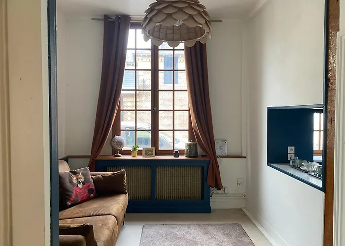 Апартаменты Appartement Confortable Aux Andelys - 90 M² Avec Parking Лез-Андели